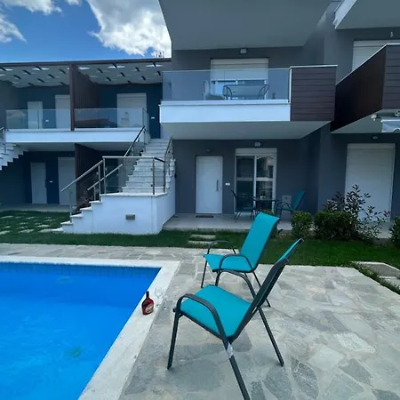 Lägenhet Emerald Luxury & Pool I Ofrínion